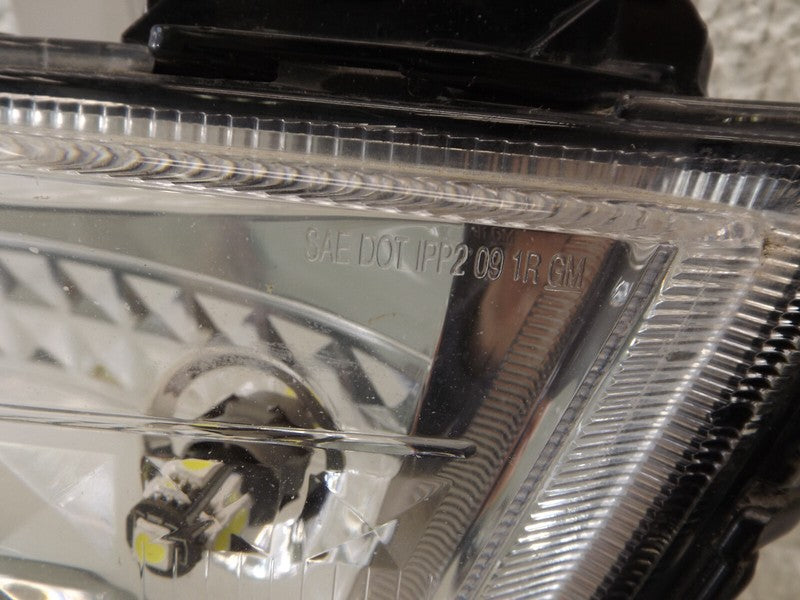 20794799 2009-2012 Chevrolet Traverse FL Turn Signal Light Assembly Used 20794798 OEM