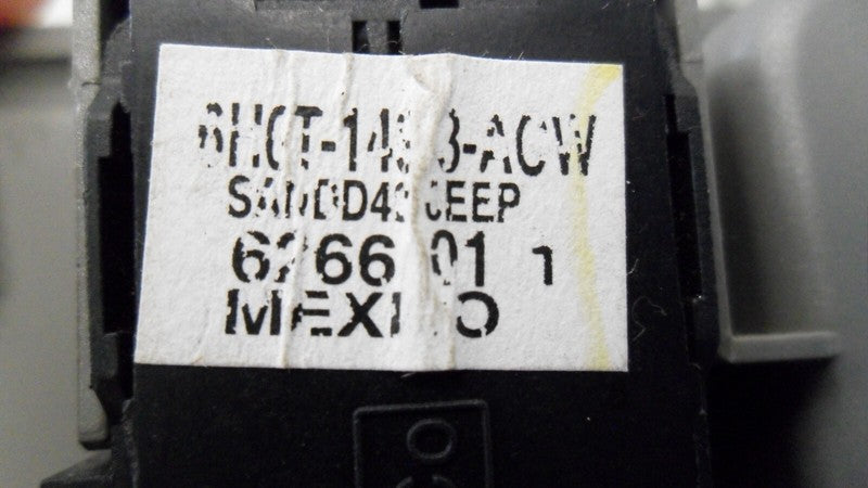 7A137822621 2007-2010 Lincoln MKX Driver FL Interior Door Handle Trim Used 7A1Z7822620AA OEM