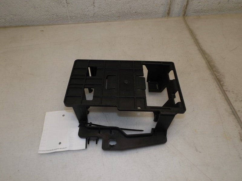 21992664 2004-2009 Cadillac SRX Communication Interface Module Bracket Used OEM
