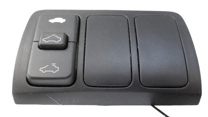 35830SDAA01 2004-2008 Honda Accord Sunroof Switch Used 35830SDAA01 OEM