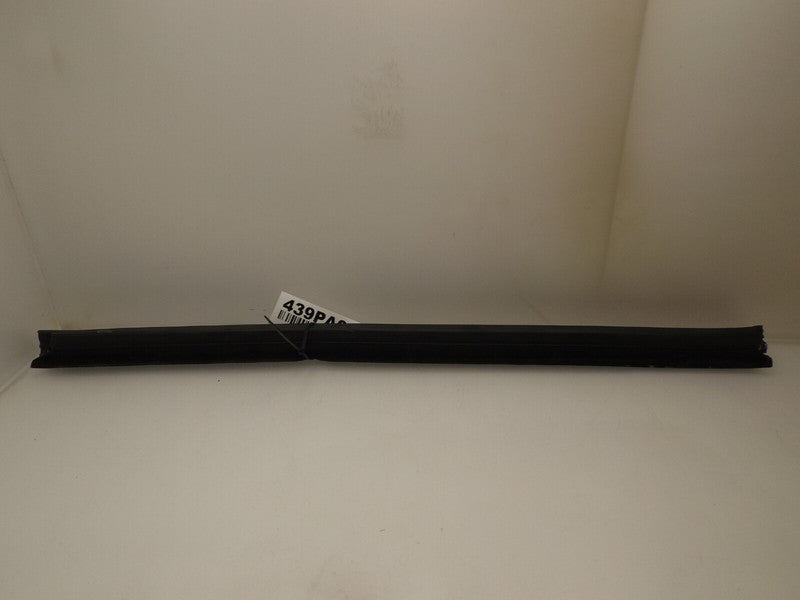 F75Z7825861AA 1999-2002 Ford Expedition Right Rear Inner Belt Seal