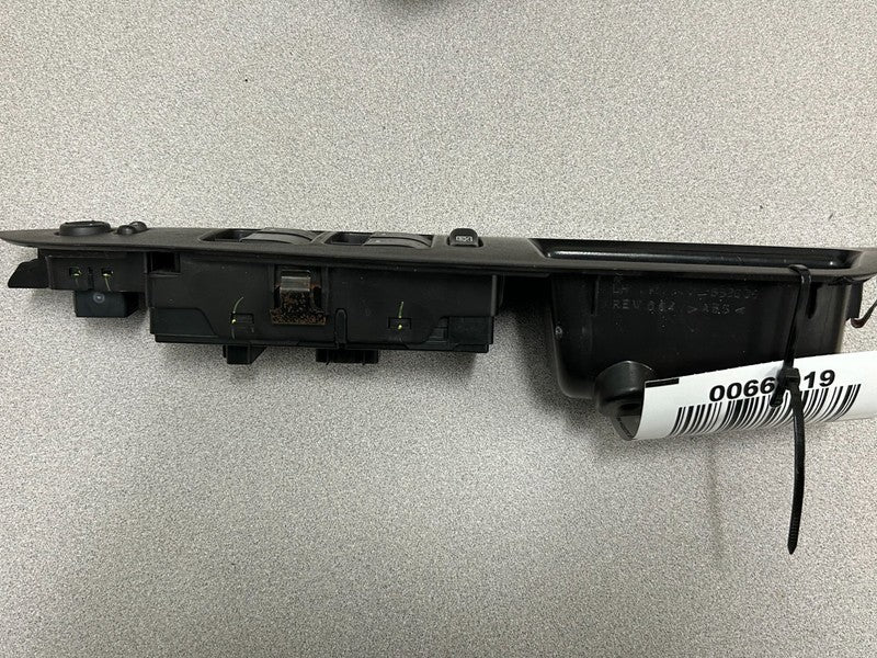 10340140 2006-2008 Chevrolet Impala Driver FL Door Window Switch W/Bezel Used 10340140