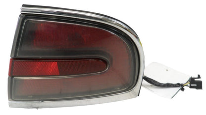16523578 1999-2004 Buick Park Avenue Right Rear Tail Light Assembly Used 16523578 