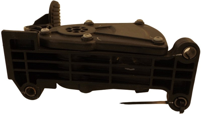 6F9A9F836 2005-2007 Ford Freestyle Gas Accelerator Pedal Assembly Used OEM 6F9A9F836