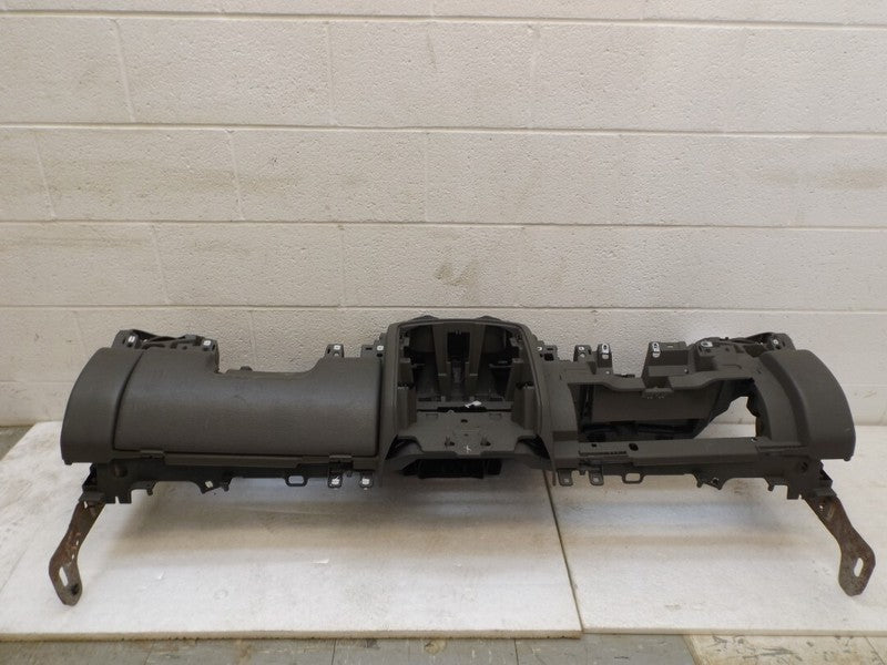 5JX85WL8AC 2002-2007 Jeep Liberty Dashboard Panel Assembly Used OEM 5JX85WL8AC