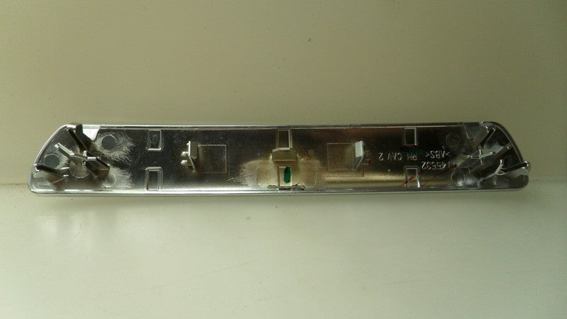 10343983 2004-2008 Pontiac Grand Prix Interior Door Pull Handle Trim Used OEM 1145532