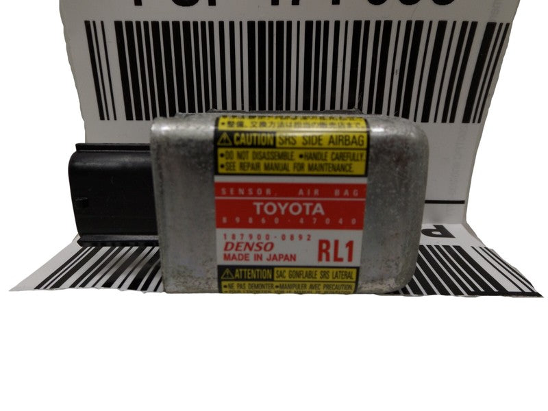 89860-47040 2004-2009 Toyota Prius SRS Sensor Module Used OEM 89860-47040
