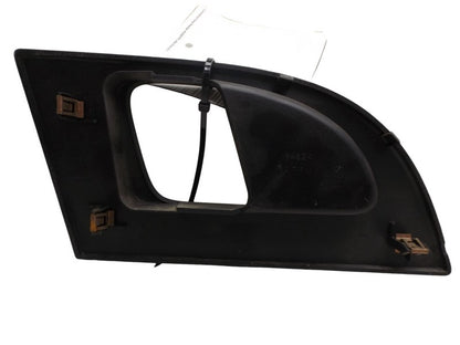 5L1Z7822671AAB 2003-2006 Ford Expedition Passenger FR Interior Door Handle Bezel Used OEM 