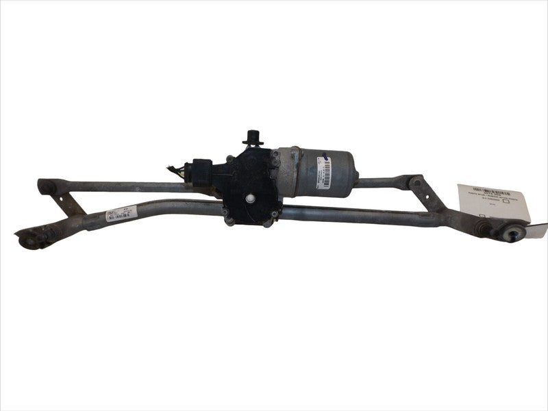 W000025740 2012-2017 Chevrolet Traverse Front Windshield Wiper Linkage Used 15268609 OEM