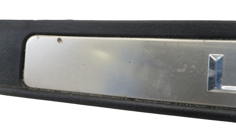 3W135413245BDW 2003-2011 Lincoln Town Car Passenger RL Door Sill Plate Used 3W1Z5413228BAB OEM