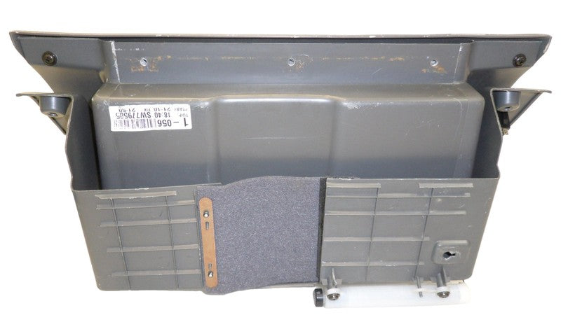 SW779505 2004-2006 Hyundai Santa Fe Glove Box W/ Housing Used SW779505 OEM