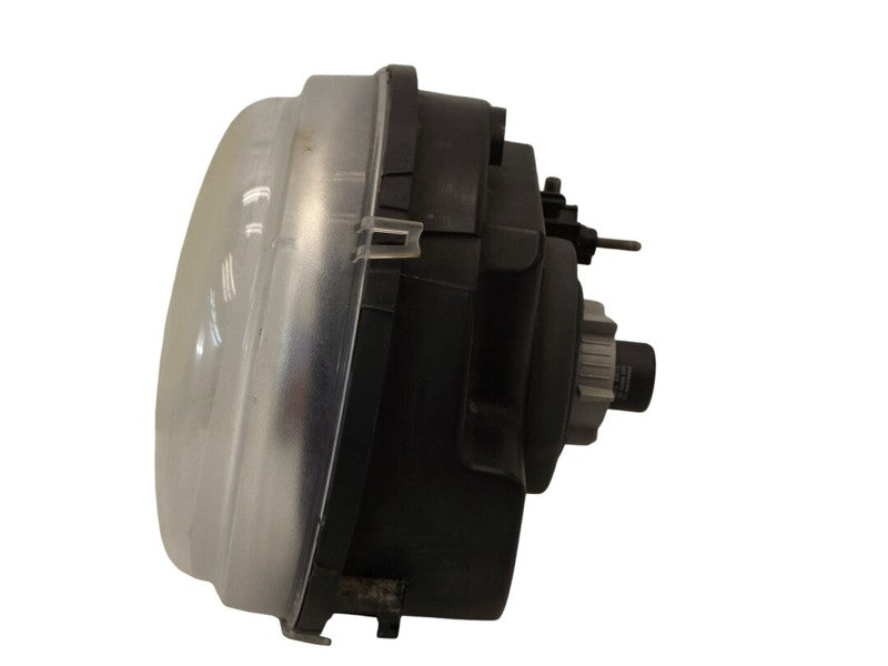 5101820AA 2002-2007 Jeep Liberty Driver Left Headlight Assembly Used OEM 300051