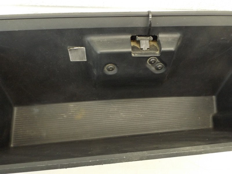 00005924 2009-2012 Dodge Ram Passenger FR Dashboard Glove Box Used 1NL843L1AB OEM