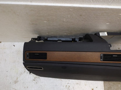 39891814 2010-2016 Volvo XC70 Dashboard Panel Assembly Used OEM 39891814