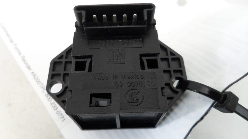 25623723 1997-2005 Buick Park Avenue Passenger Front Seat Heater Switch OEM 25623723 