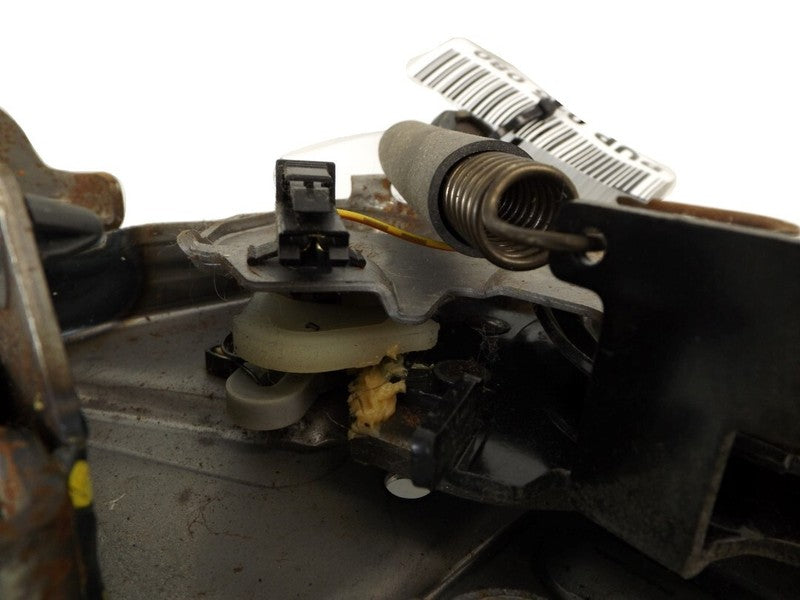 2007-2012 Kia Rondo Emergency Brake Pedal Assembly Used OEM