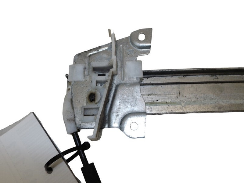 AL8Z7823200A 2008-2012 Ford Escape Passenger FR Window Regulator Used OEM AL8Z7823200A 