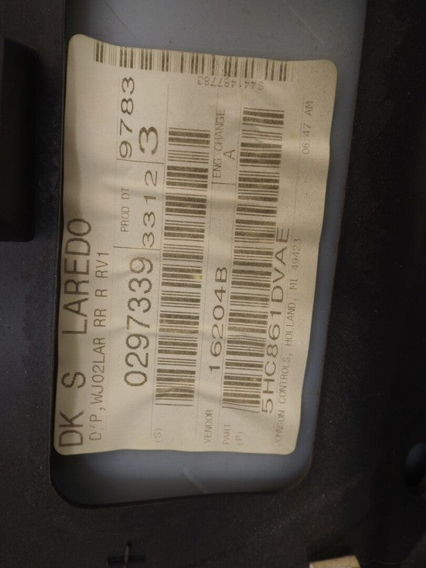 XE911DVAA 1999-2004 Jeep Grand Cherokee Passenger Rear RR Interior Door Panel Used OEM