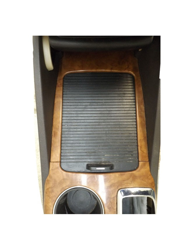 25896993 2008-2012 Buick Enclave Center Console Used 25896993 OEM *rr missing knob*