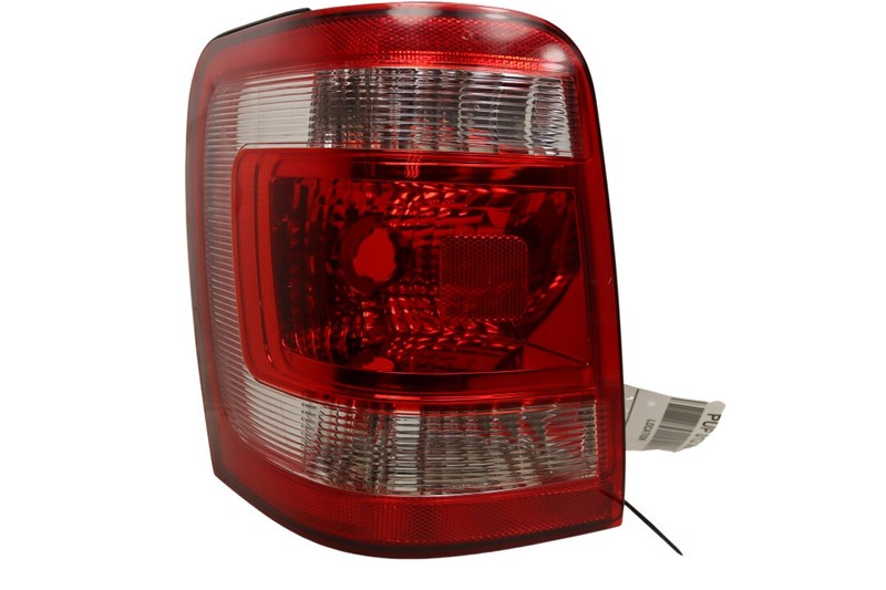 8L8Z13404A 2008-2012 Ford Escape Driver Rear RL Tail Light Used OEM 116262011