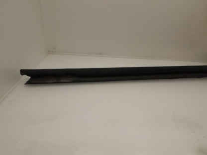 F75Z7825861AA 1997-2002 Ford Expedition Rear Left Interior Window Belt Seal F75Z7825861AA 
