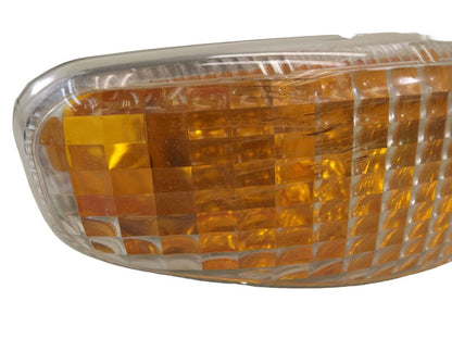 15151000 1999-2006 GMC Yukon FR Parking / Side Marker Light Assembly Used 15199554 OEM