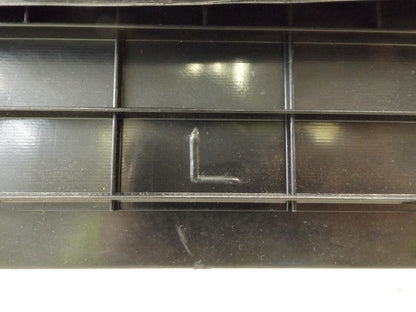 8483026000 2001-2004 Hyundai Santa Fe Instrument Cluster Bezel Used 8483026000 OEM