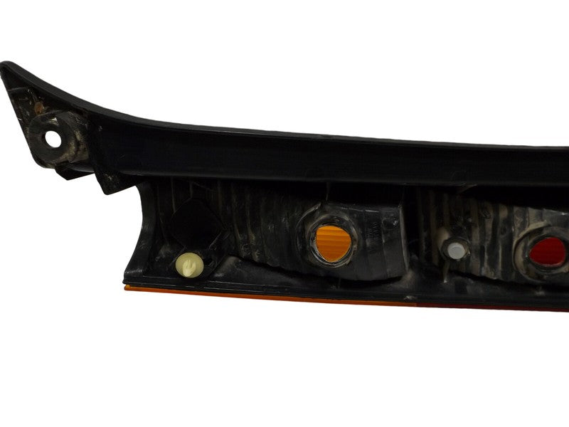 33551S9AA00 2002-2006 Honda CR-V Passenger Side RR Tail Light Assembly Used OEM 33551S9AA00 