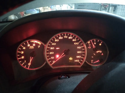 10375937 2004-2008 Pontiac Grand Prix Passenger FR Interior Door Handle Bezel Used OEM