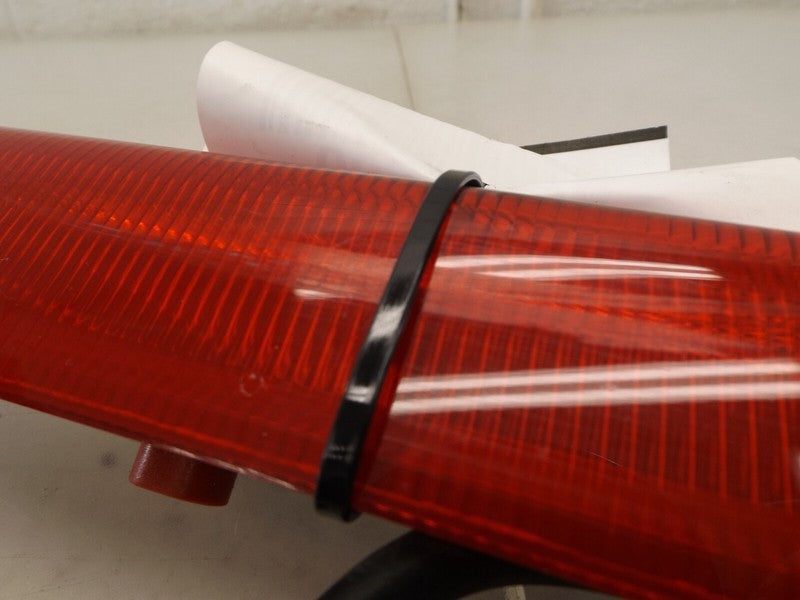 8A6113A613 2012-2014 Ford Focus Rear Center High Mount Stop Light Used 8A6Z13A613R OEM