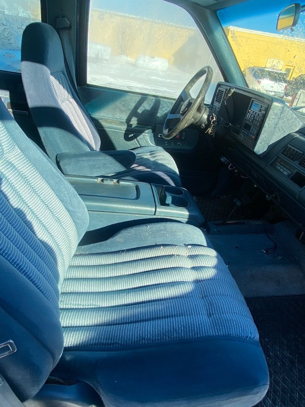 299-0000 1994 GMC K1500 Suburban Rear Right Seat Cushion Assembly
