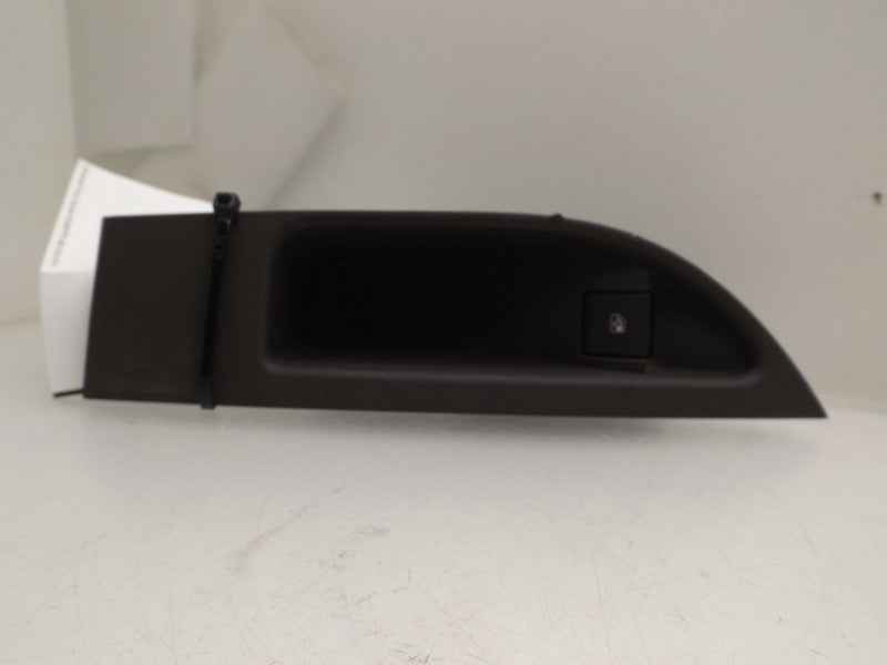 2443484 2012-2014 Buick Verano Driver Rear Left Door Window Switch W/ Bezel Used 2443484