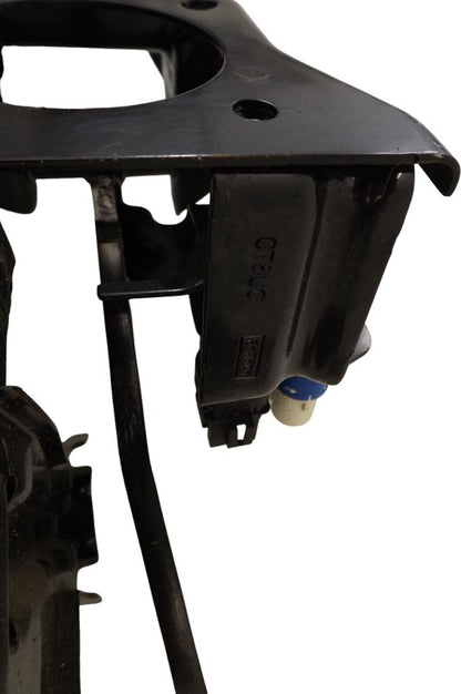 31202467 2010-2016 Volvo XC70 Brake Pedal Assembly Used OEM 31202467