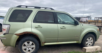 8L847804480A 2008-2012 Mercury Mariner Passenger FR Dash End Cap Used 8L8Z7804480AA OEM