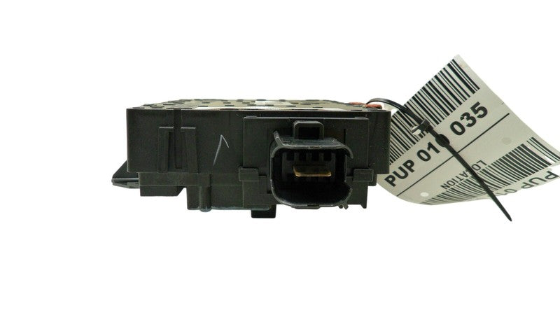 8L8T 15604 AK 2008-2012 Ford Escape Fuse Relay Box Used OEM 8L8T 15604 AK