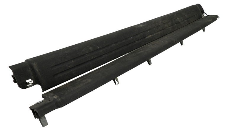 1C0853372A 2000-2001 Volkswagen Beetle FL FR Door Sill Plate Used 1C0853372A OEM