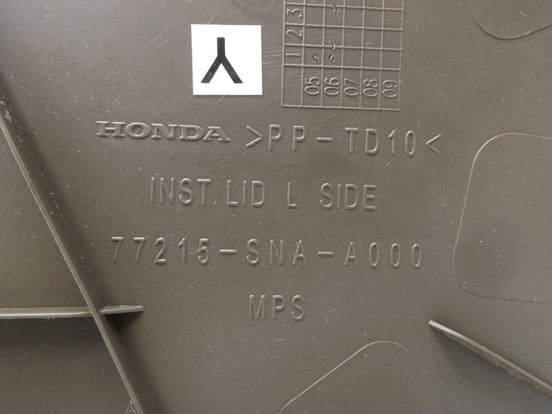 77210SNAA00ZA 2006-2011 Honda Civic Driver LH Dash End Cap Used OEM 77215SNAA000