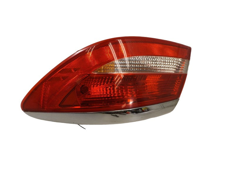 22908909 2012-2017 Buick Verano Passenger Right Tail Light Assembly Used 22908909 OEM