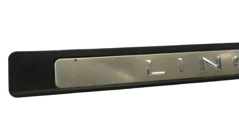 3W135413245BDW 2003-2011 Lincoln Town Car Passenger RL Door Sill Plate Used 3W1Z5413228BAB OEM