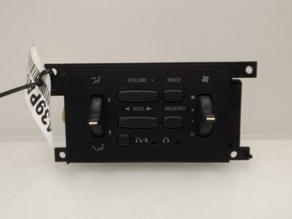 6L1Z19A164C 1999-2006 Expedition Rear HVAC Temperature / Audio Control Panel 6L1Z19A164C