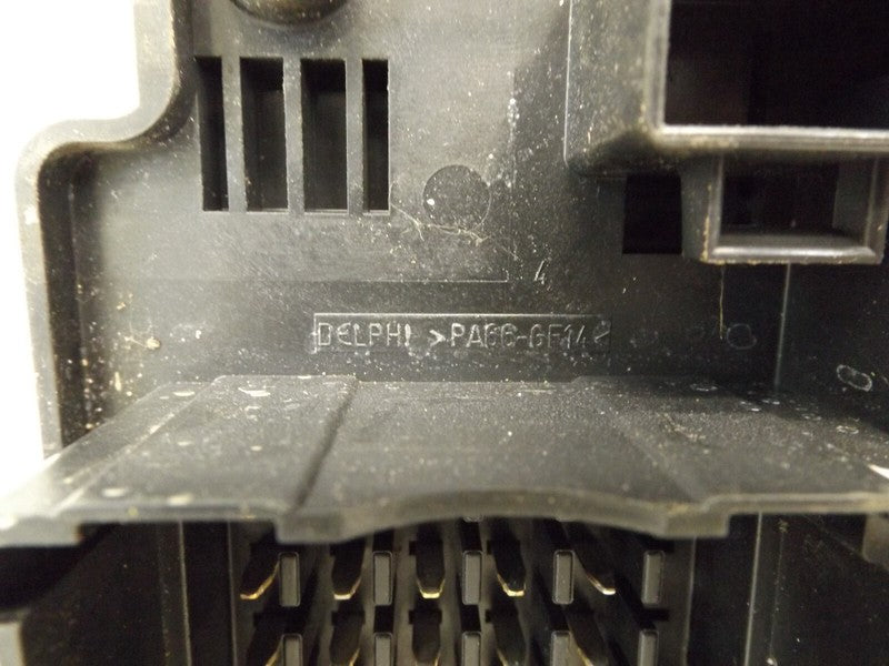 15328806 2000-2002 Chevrolet Silverado Fuse Relay Box Used OEM 12193645 