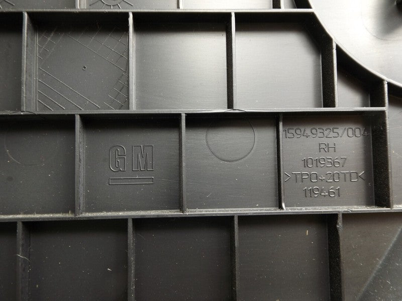 25945777 2010-2017 Chevrolet Equinox Passenger RH Dash End Cap Used OEM 15949325