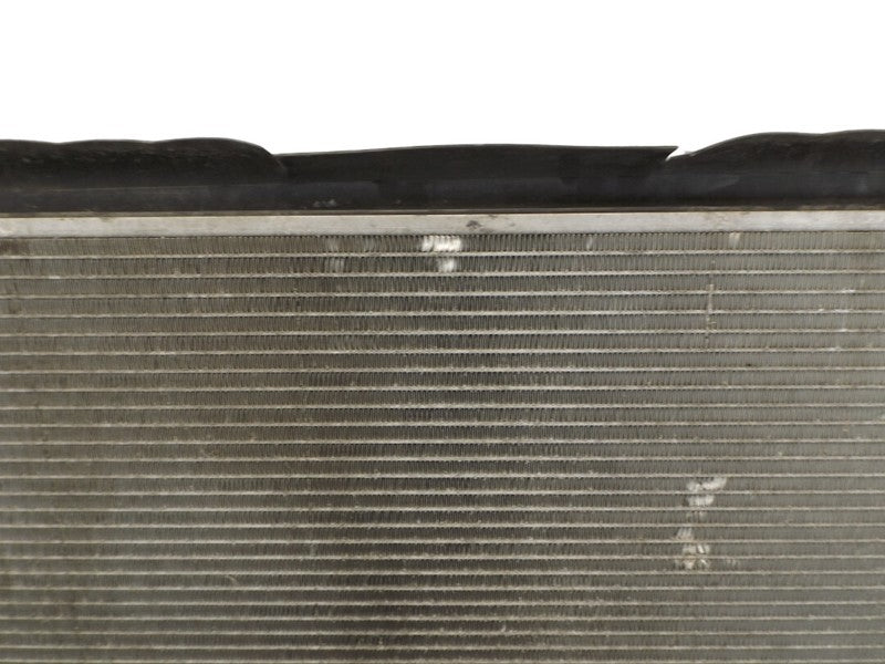 52495681 2005-2010 Pontiac G6 Engine Radiator Used OEM 52495681