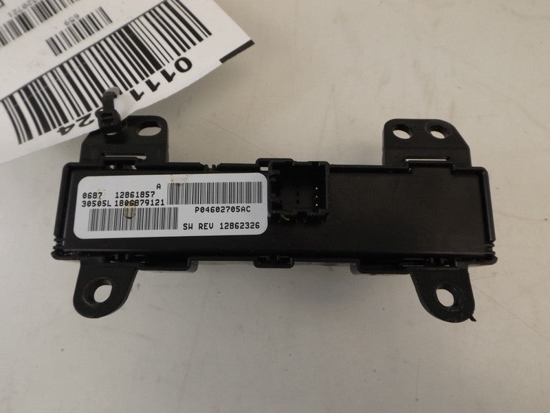 P04602705AC 2007-2009 Dodge Caliber Hazard Warning Switch Used P04602705AC OEM
