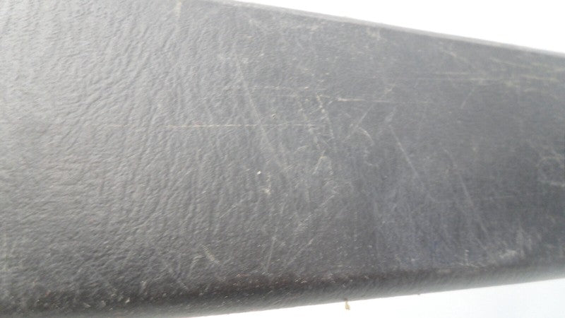 F8VB5402348 2003-2011 Lincoln Town Car Passenger FR Kick Panel Trim Used 3W1Z5402344AAA OEM