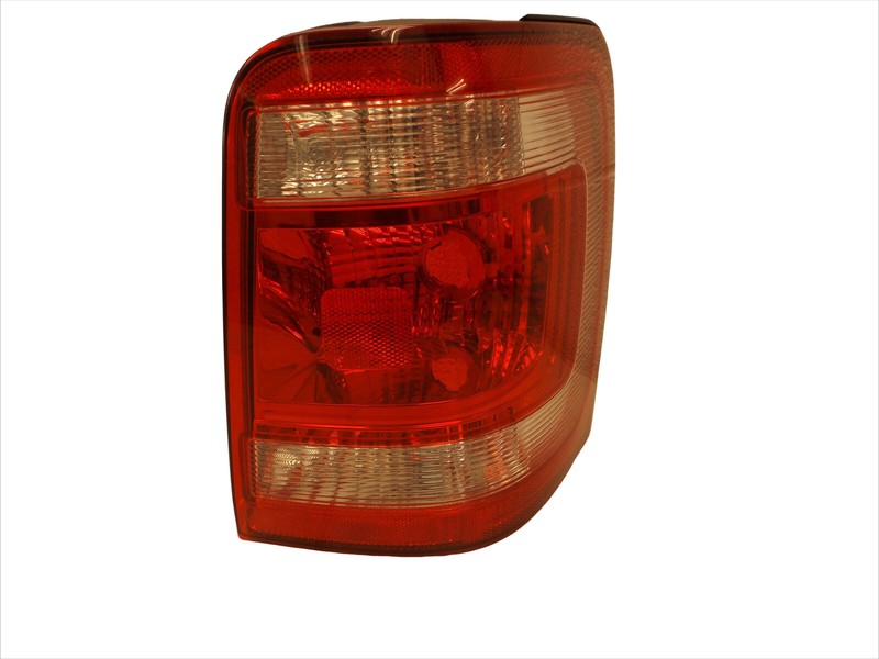 8L8Z13404A  2008-2012 Ford Escape Passenger RR Tail Light Assembly Used 8L8Z13404A