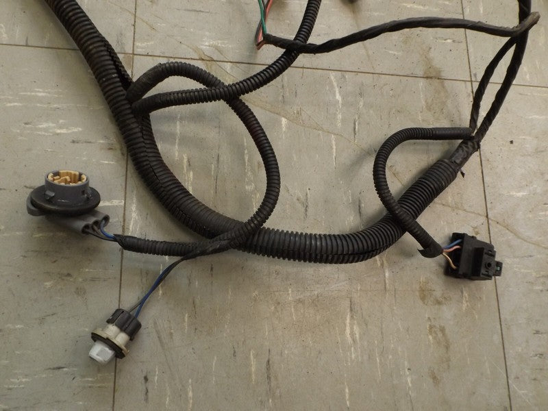 0090 1997-2008 GMC Safari Headlight Wiring Harness Used OEM 0090