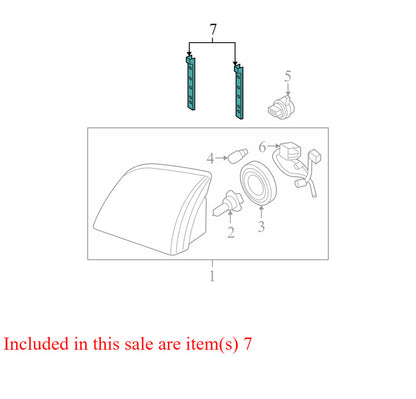 1L2Z13N020BA 2006-2010 Mercury Mountaineer Headlight Fastener Clip Set Of 2 Used OEM