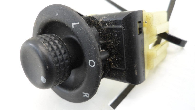 56040694AD 2007-2010 Jeep Compass Driver FL Door Mirror Switch Used 56040694AD OEM