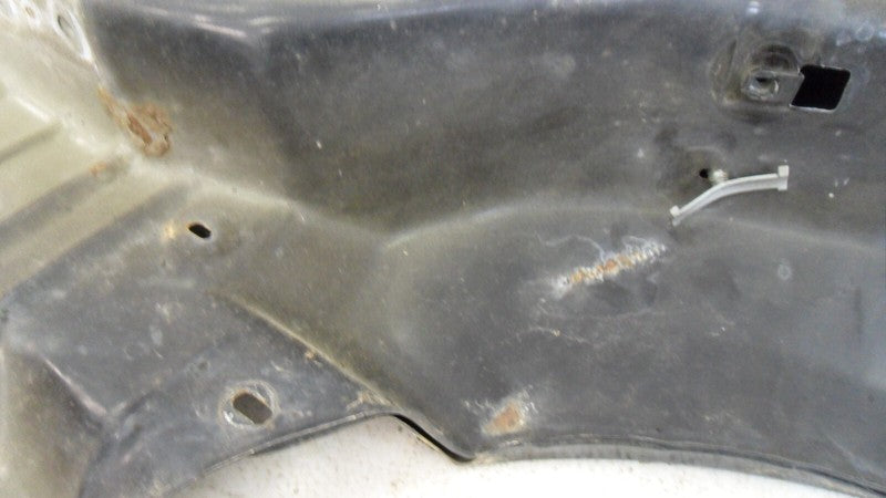 8W1Z16005A 2008-2010 Lincoln Town Car Passenger FR Fender Used 8W1Z16005A OEM